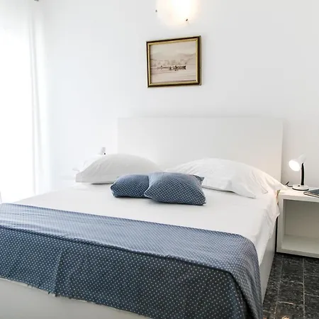 Apartment Sanja *